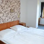 Hotel Modrava 3*