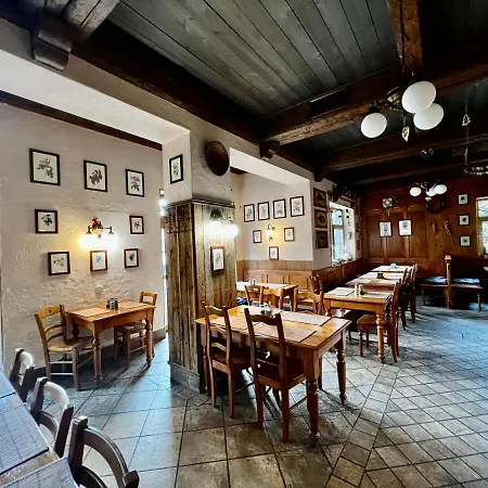 Hotel Modrava 3*